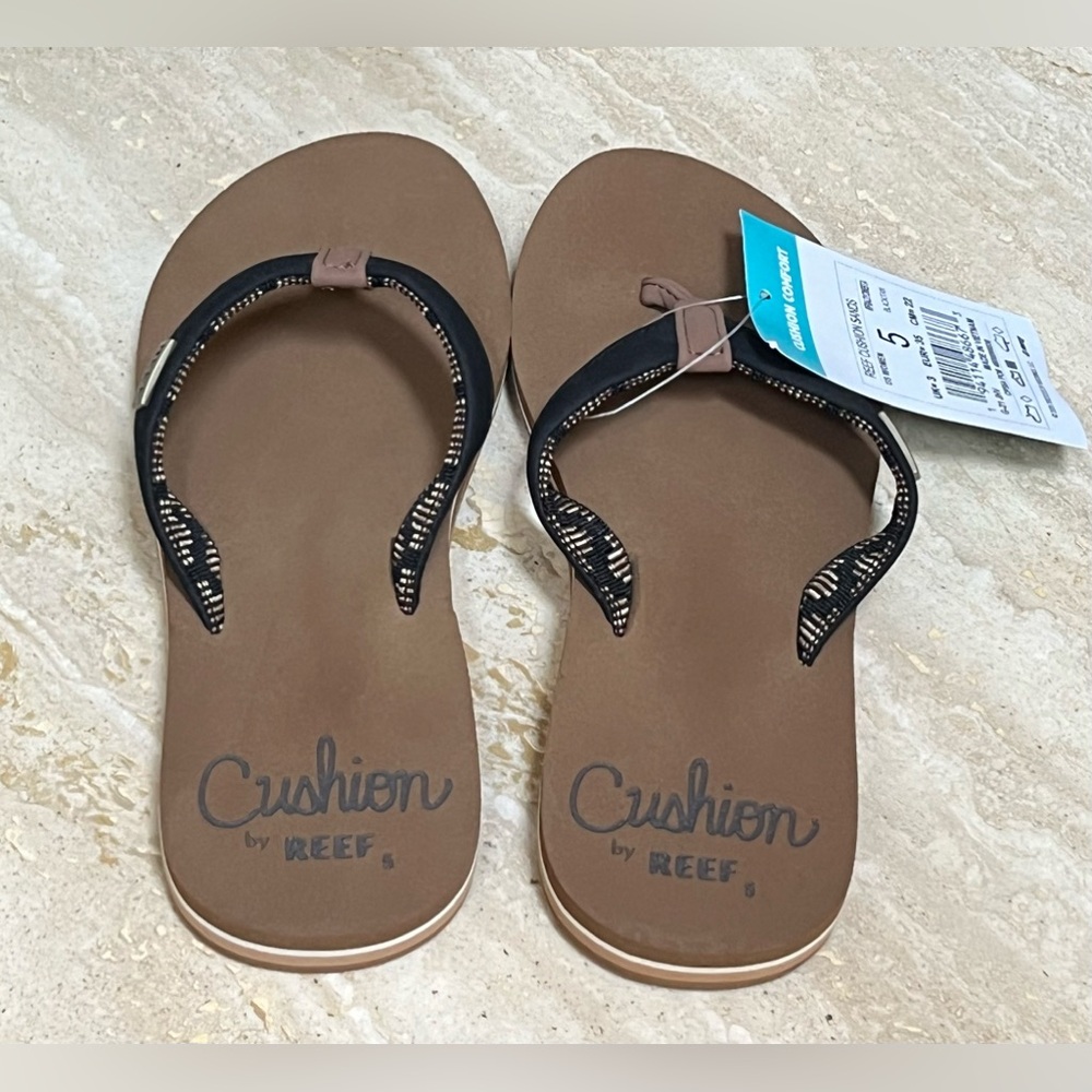NWT Reef Women’s Cushion Sands - Picture 7 of 10